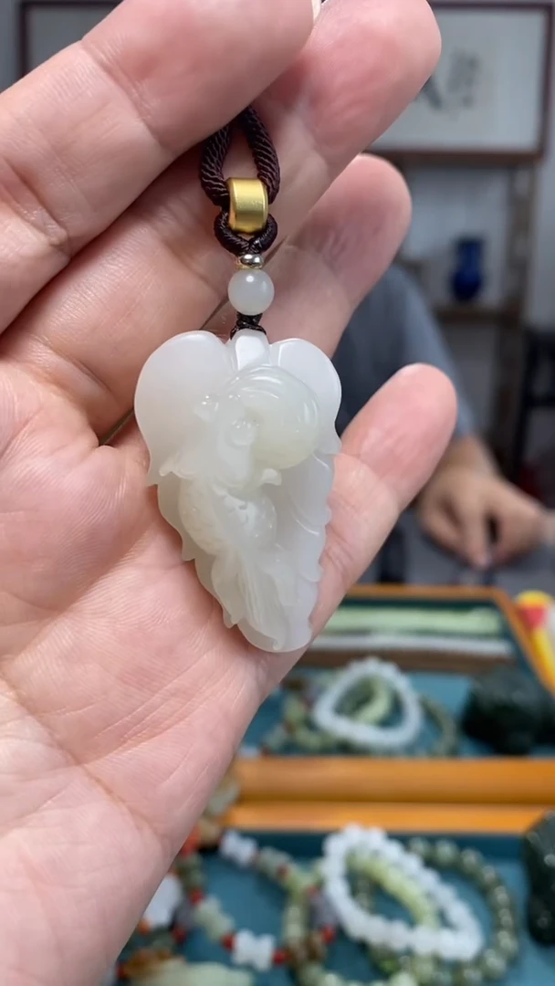 颈饰未镶嵌和田玉91