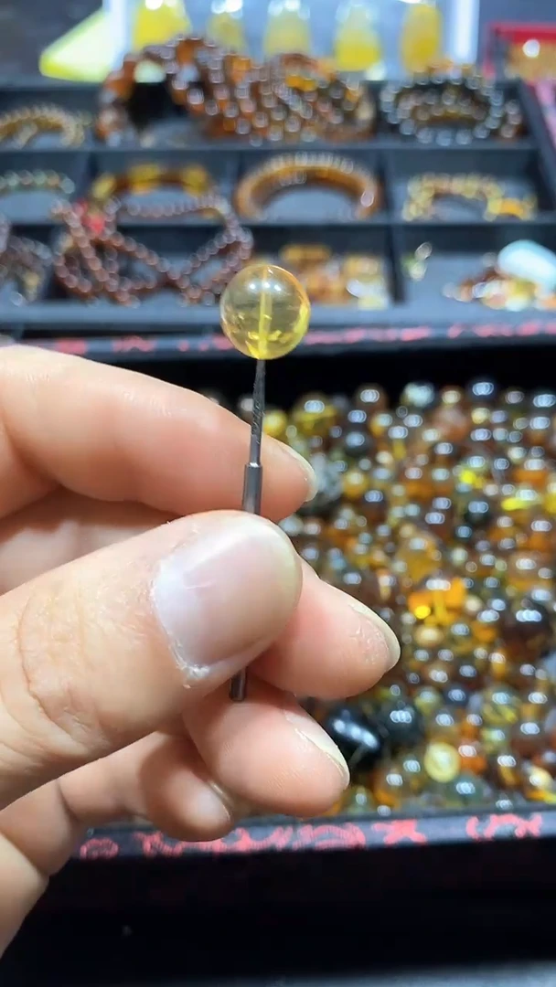 琥珀颈饰未镶嵌天然缅甸琥珀单珠