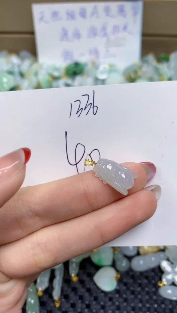 【闪购商品】翡翠颈饰18K金镶嵌天然缅甸A货翡翠