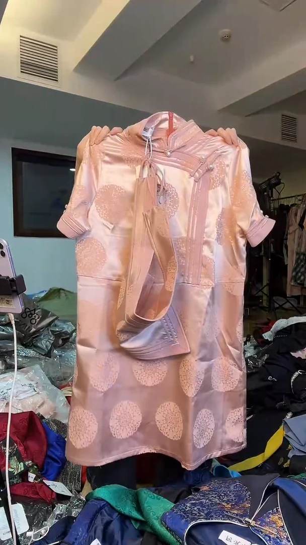 连衣裙       XL码      115-125斤（福利）