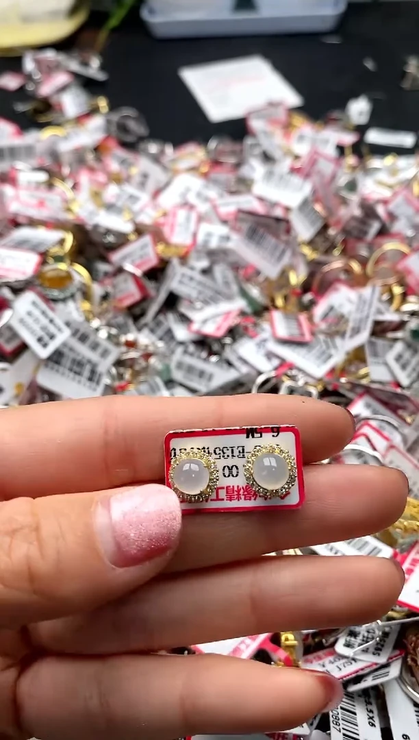 【闪购商品】翡翠戒指银S925镶嵌4444444     0