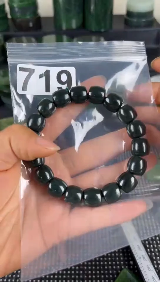 和田玉未镶嵌珠宝半成品手串