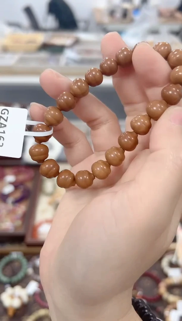 吊坠猴头核桃GZA163