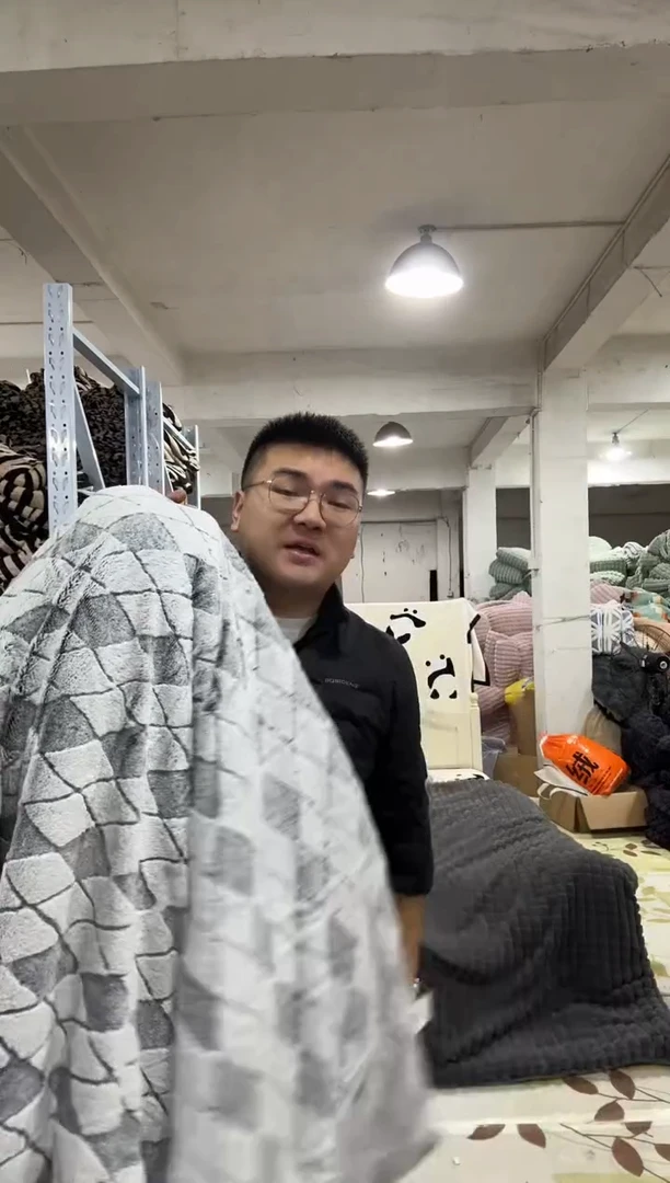 兔毛【高货兔兔被1.5*2米】外贸原单毛毯拍完现场打开看