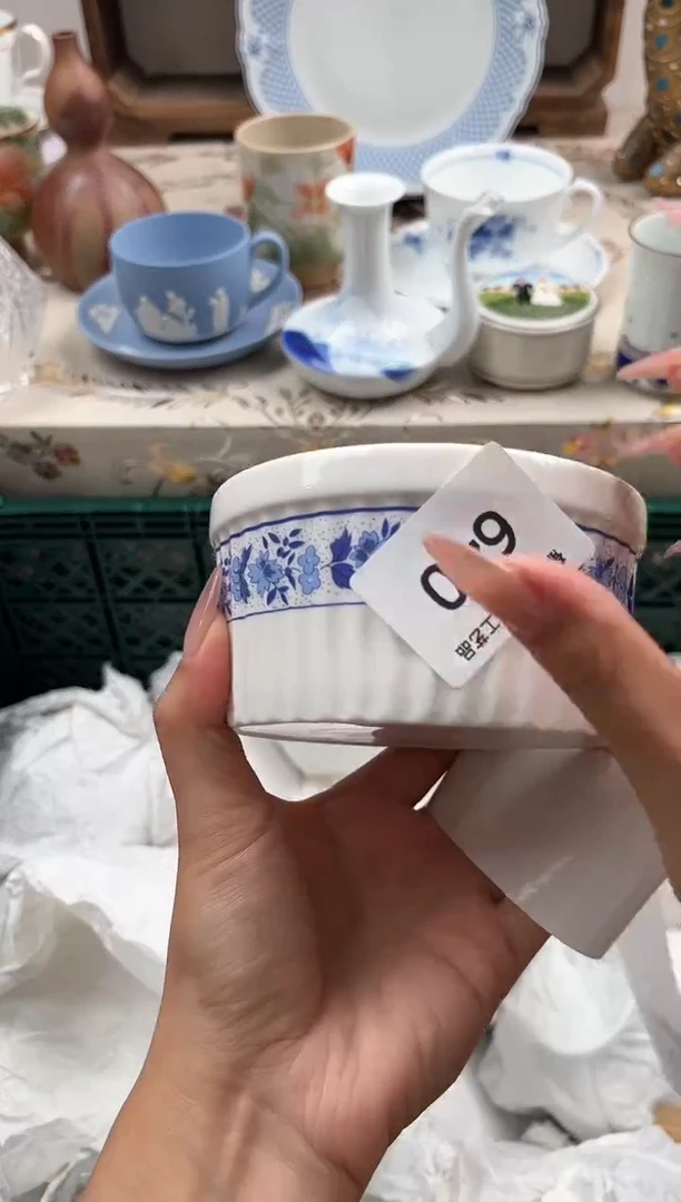 瓷片小***?H         640