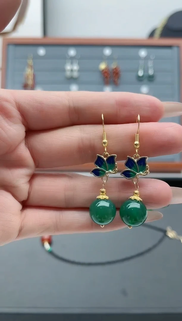 【闪购商品】玛瑙/玉髓耳饰银S925镀金镶嵌8822