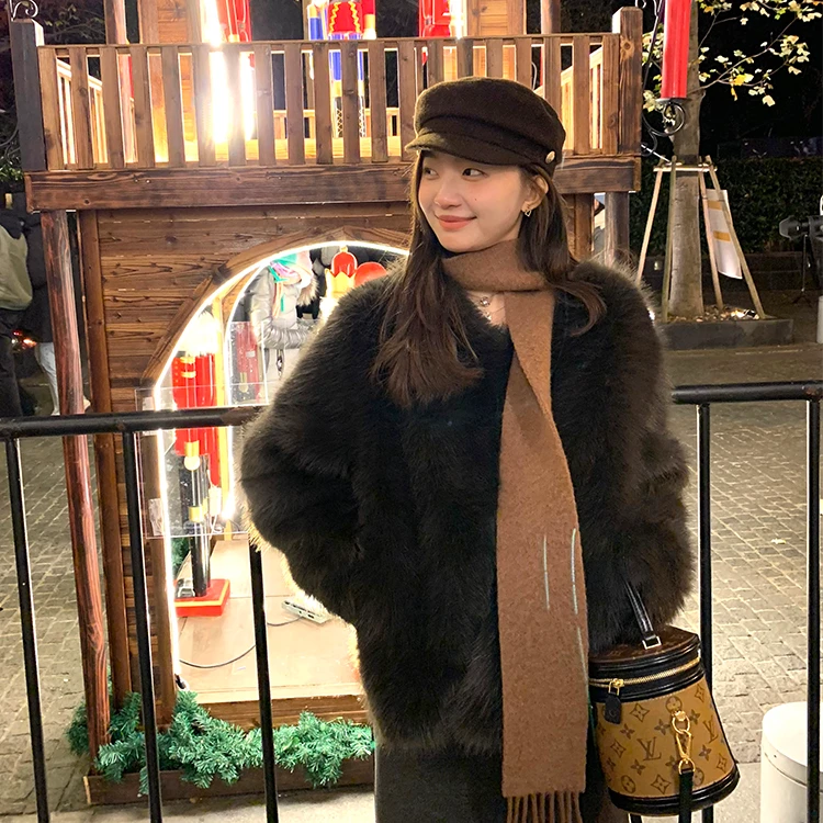 人造皮草 冬季宽松加厚短款环保皮草外套女