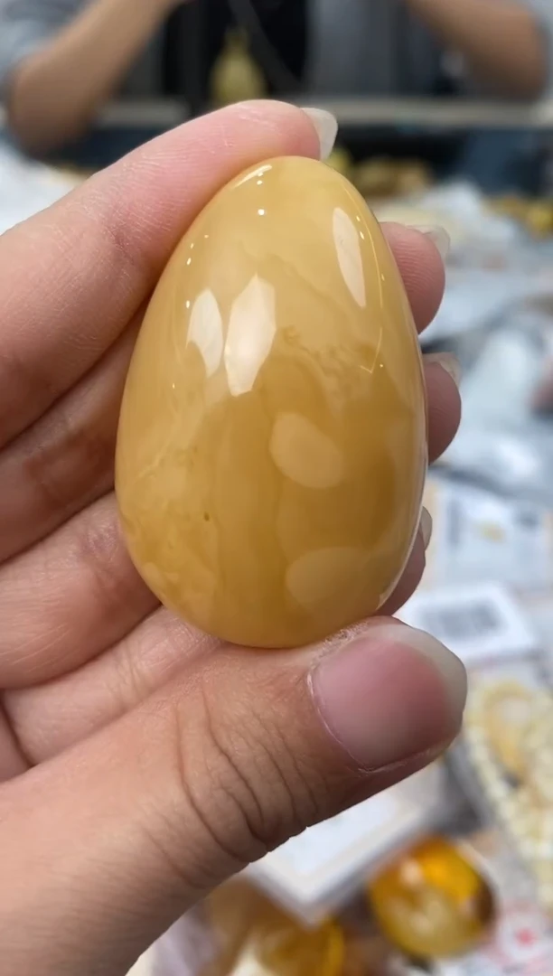 【闪购商品】琥珀裸石未镶嵌天然琥珀蜜蜡水滴
