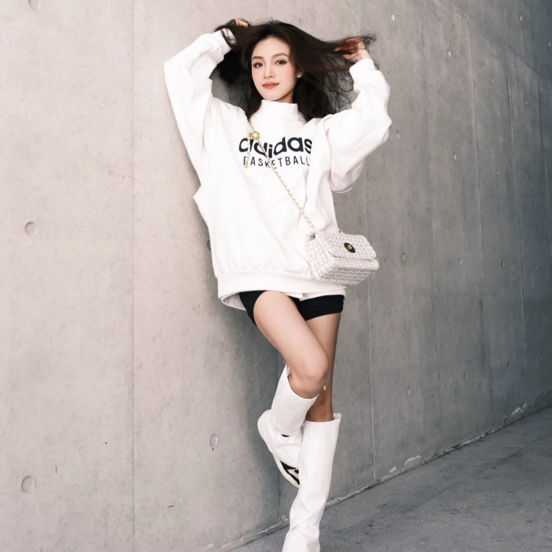 【瑕疵慎拍】Adidas/阿迪达斯卫衣套头衫 IA3436-034-M-右袖子破洞