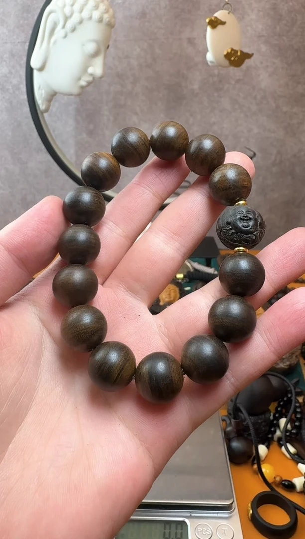 【闪购商品】巴布亚贡木财迷1.5手串