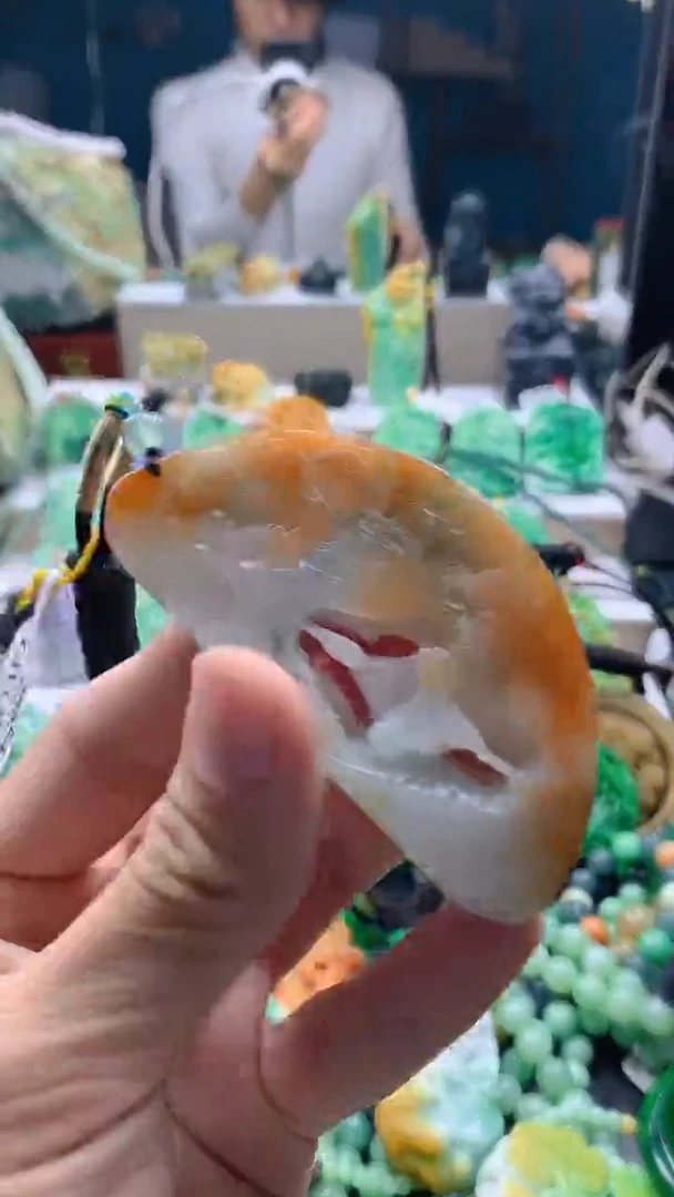 颈饰未镶嵌翡翠天然缅甸a货翡翠