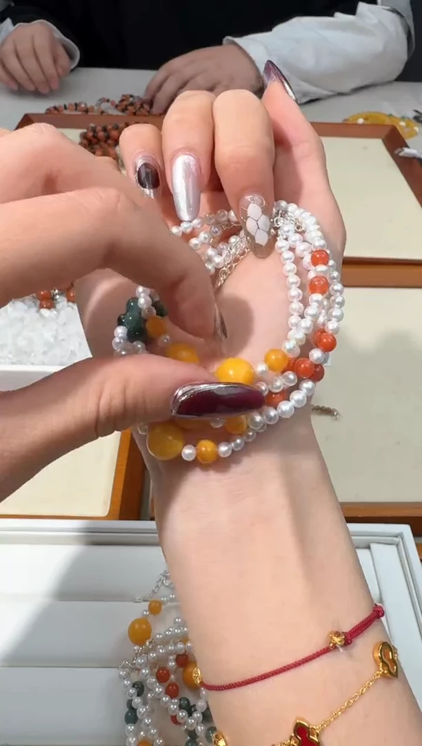 【闪购商品】淡水珍珠手绳银S925镶嵌C035珍珠南hong鸡油黄设计款