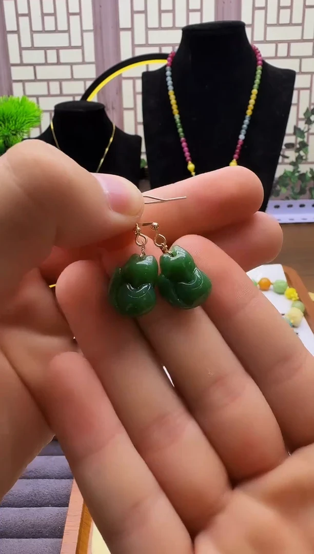 和田玉14K金镶嵌耳饰E135