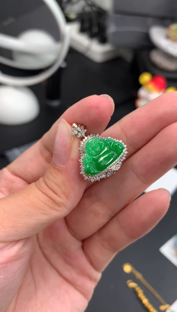 18K金镶嵌摆件翡翠48小时鉴赏期 退货不扣服务费