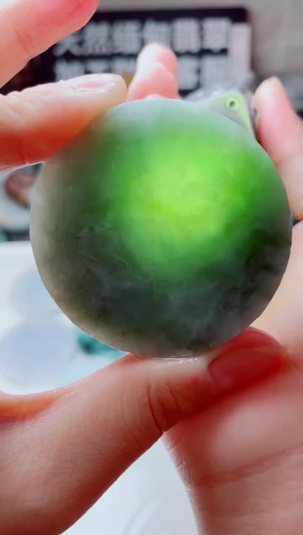 翡翠未镶嵌颈饰3861......