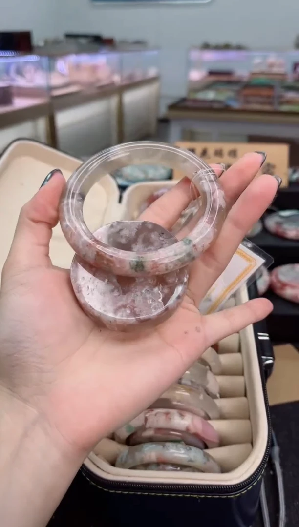 石英质玉手镯未镶嵌60圈口（赠品镯心）6511625