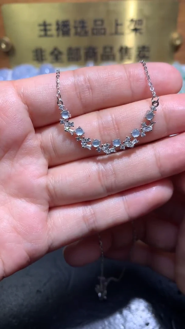 颈饰银S925镶嵌翡翠净货