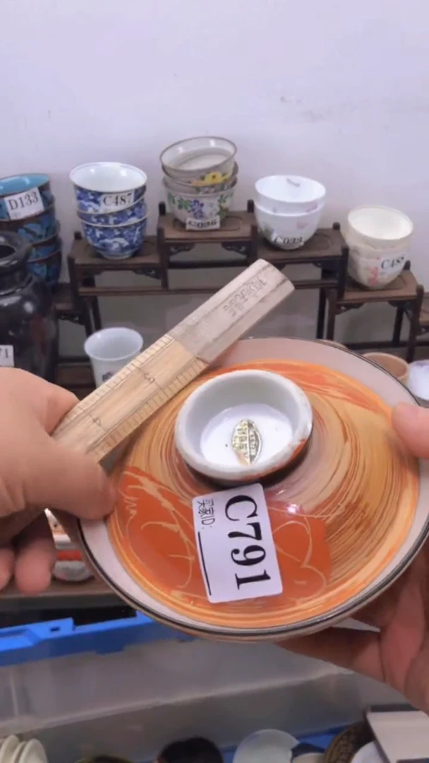 瓷片A龙华精品陶瓷店