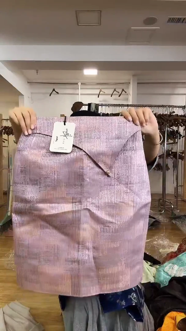 M码     105斤             半裙