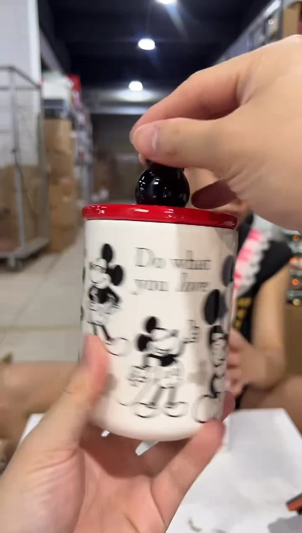 瓷片原盒米奇手稿带盖杯