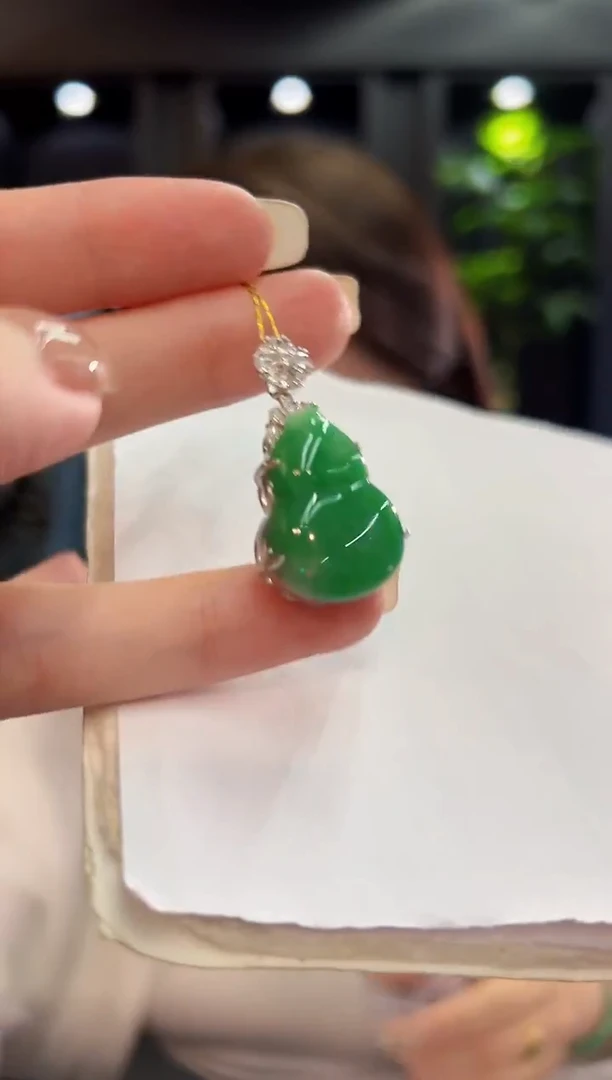 吊坠(不含链)未镶嵌翡翠 缅料A货/支持复检/一件