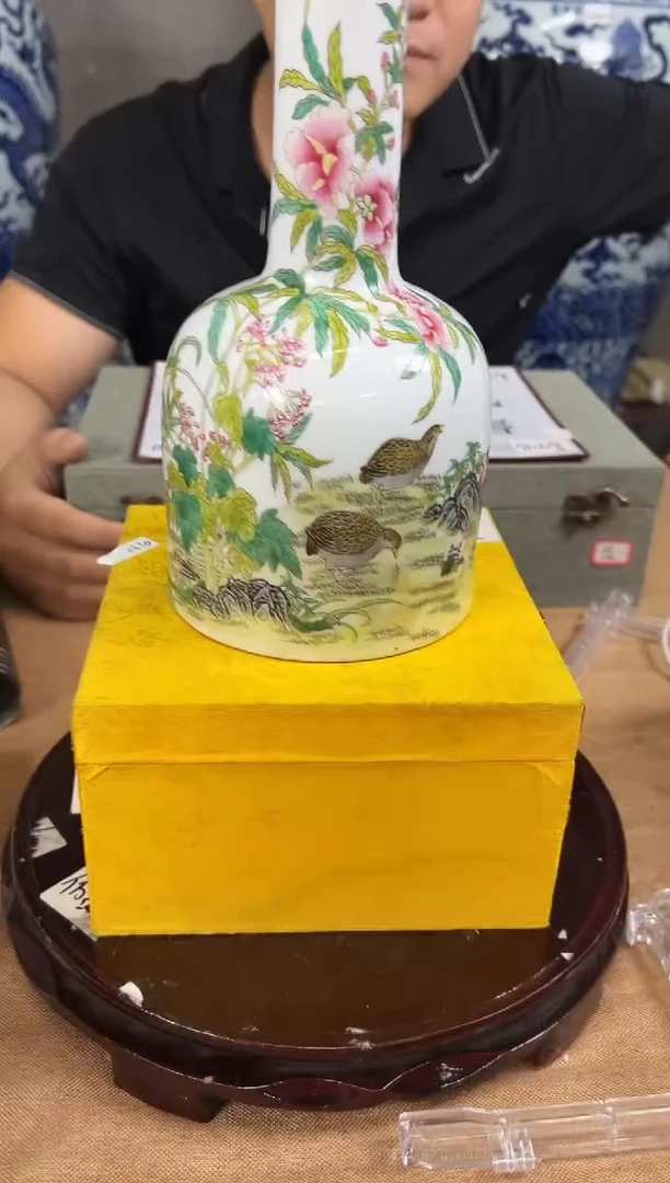 摆件现代艺陶瓷S537