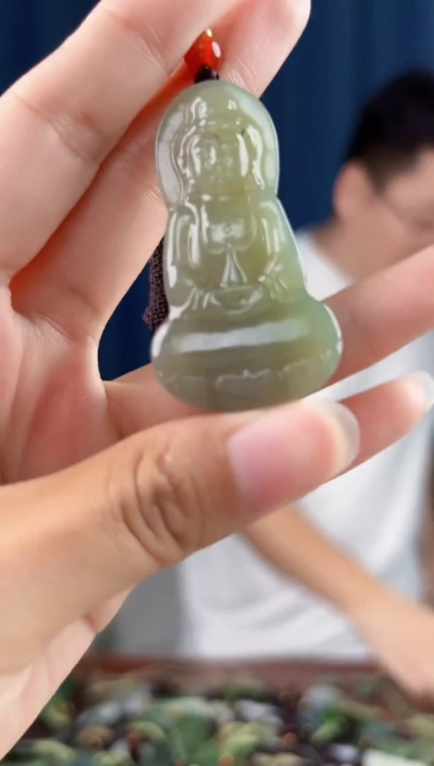 未镶嵌和田玉挂件拍一发一，多样性发货