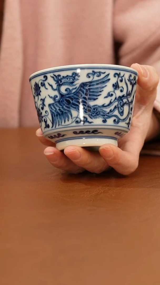 XJJ柴窑青花凤穿缠枝直口杯