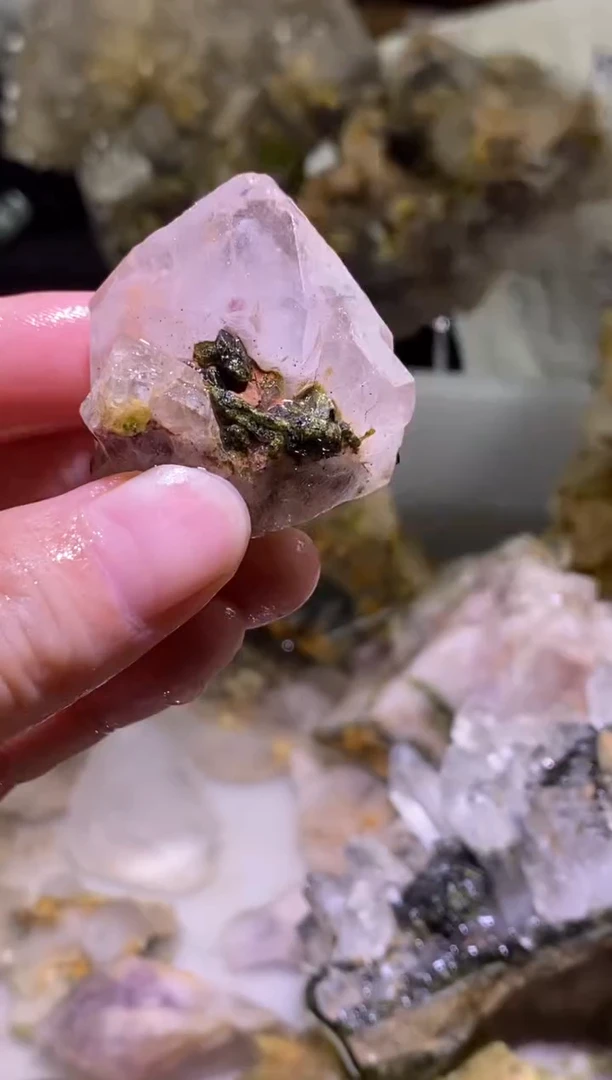 未镶嵌珠宝半成品水晶38号四川超七花园水晶