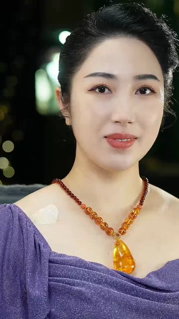 琥珀（花珀）项链未镶嵌双****茶花珀水滴吊坠