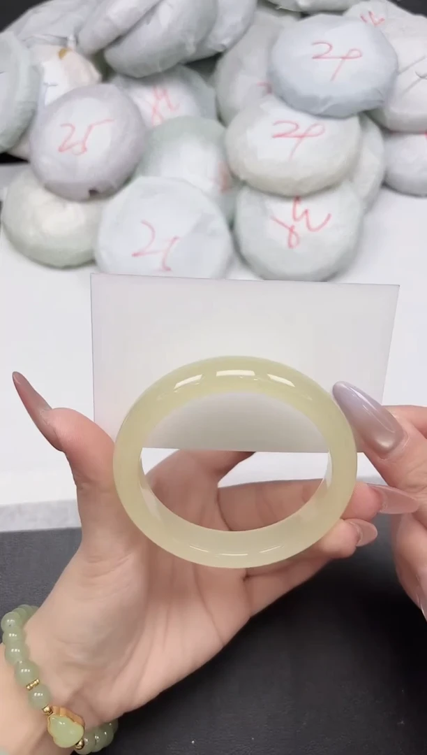 东凌女款手镯130-60.2