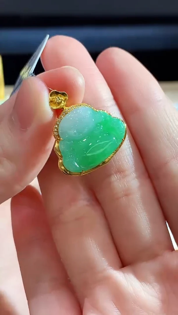 翡翠18K金镶嵌吊坠(不含链)L0365多样性发其一