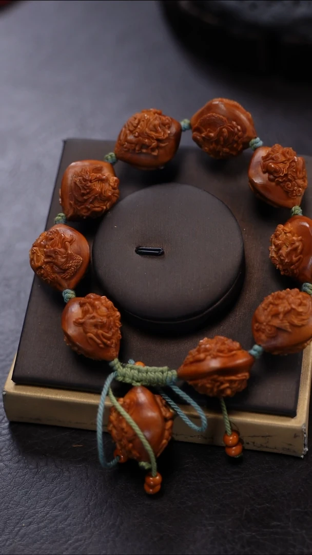 手串/手链橄榄核微**人九林核雕文玩作品