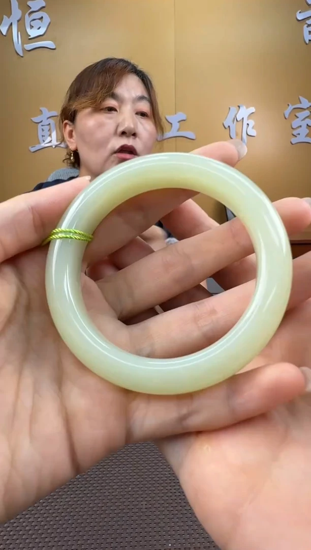 和田玉未镶嵌颈饰手镯56