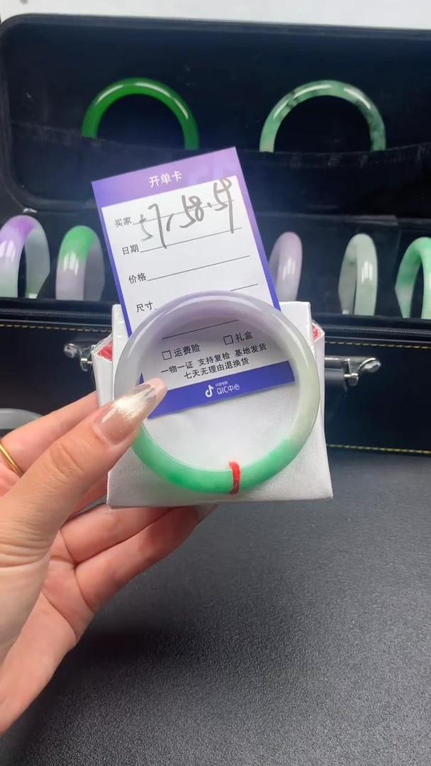 玻璃颈饰所见即所得