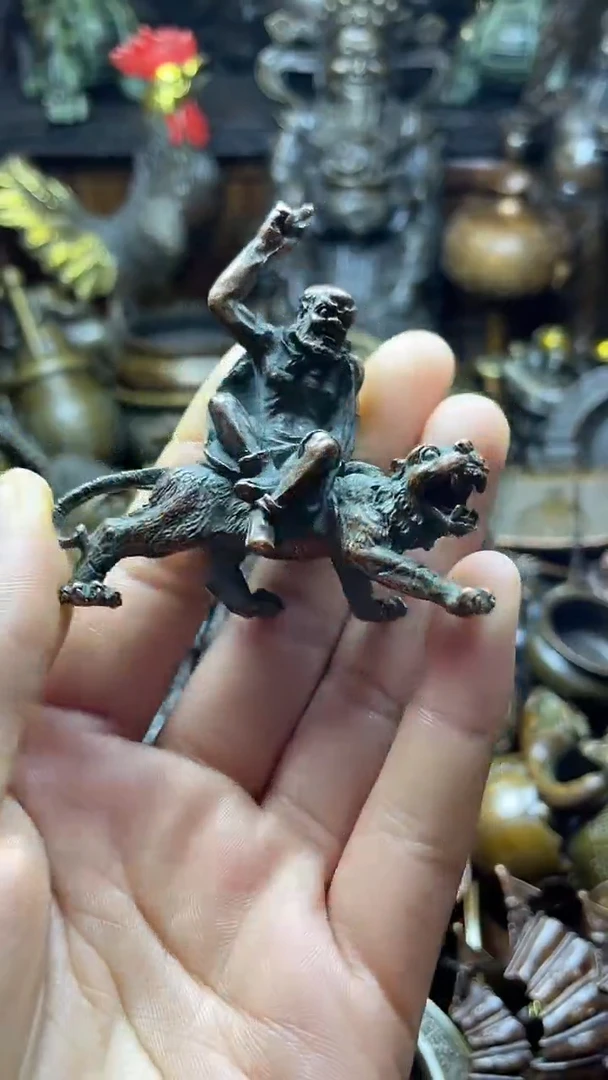 闪购链接，点击下单，有运费险，铜摆件