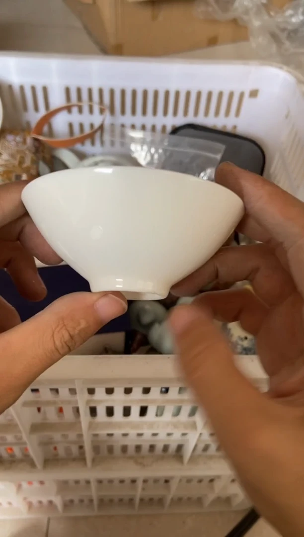 无运费险有瑕疵的摄影的产品有使用过的痕迹有点脏介意勿拍
