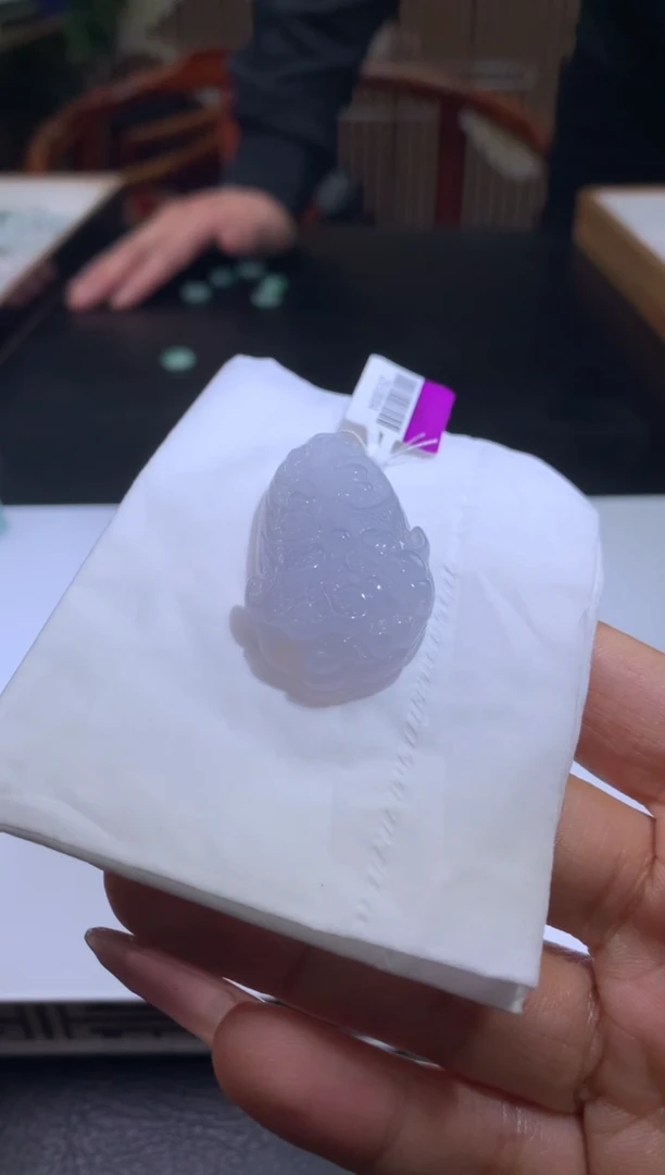 未镶嵌定制翡翠卉**语翡翠