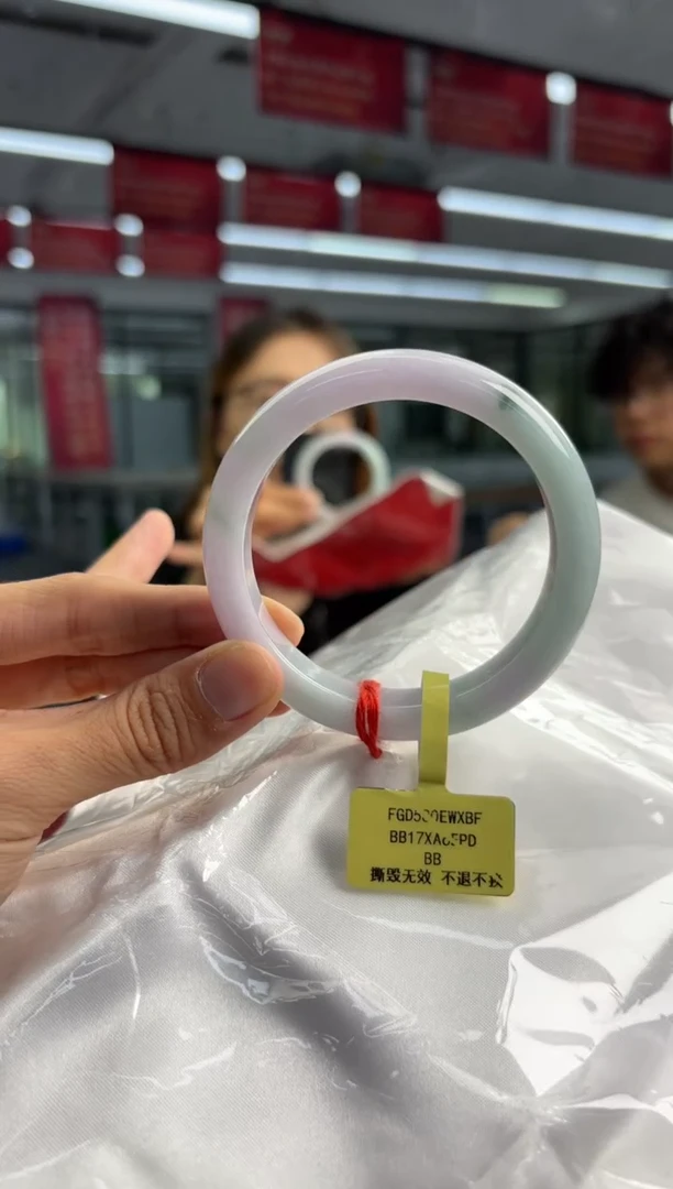 未镶嵌手镯翡翠翡翠手镯1