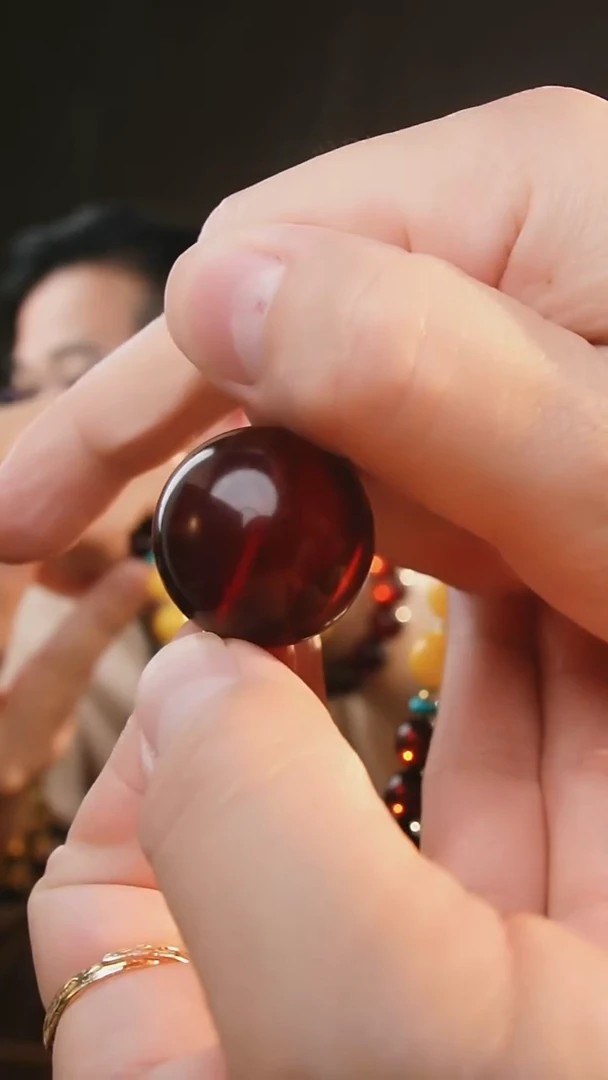 裸石琥珀未镶嵌虫*26+血珀单株