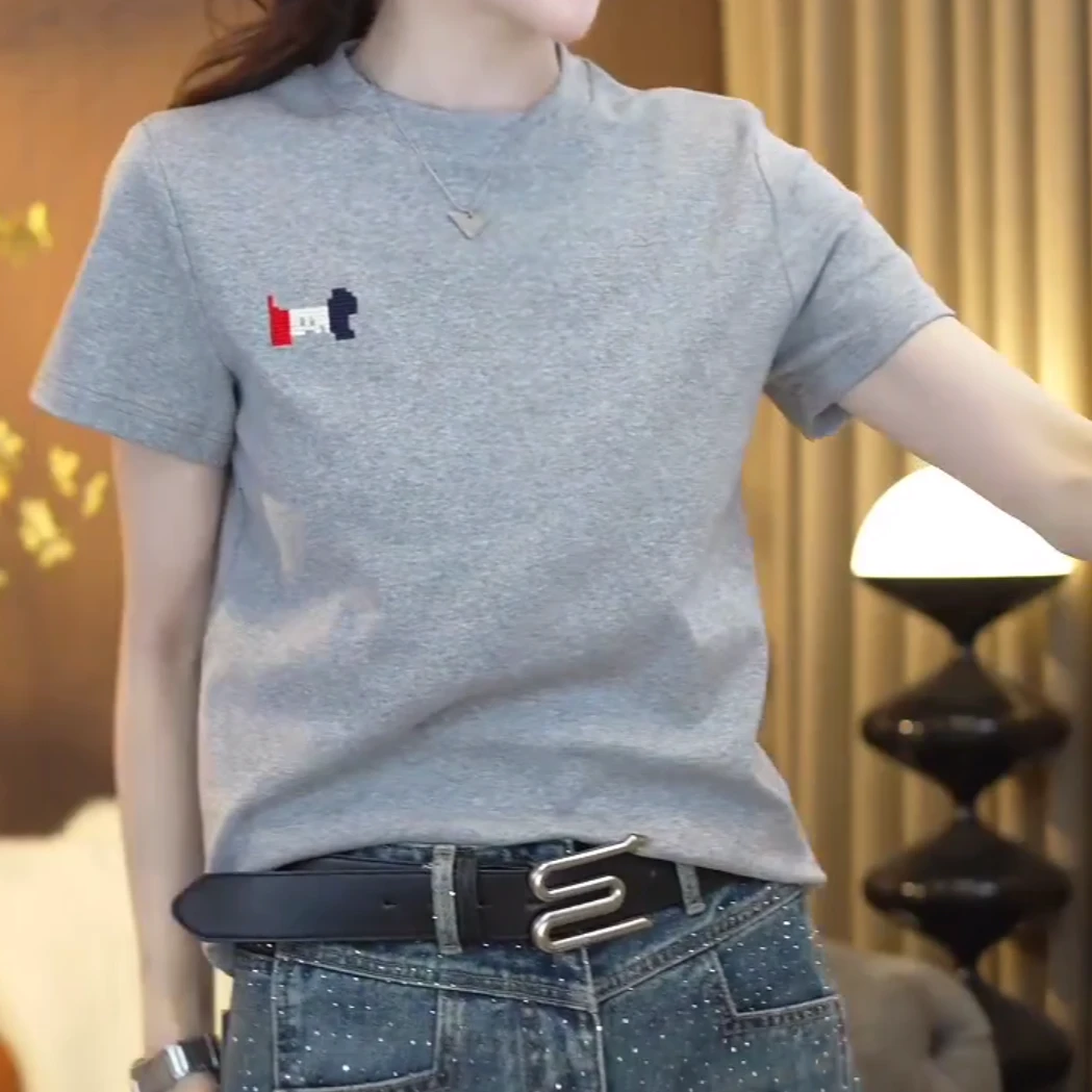 设计感刺绣圆领正肩收腰显瘦短袖T恤女2025早春新款时尚显瘦12335
