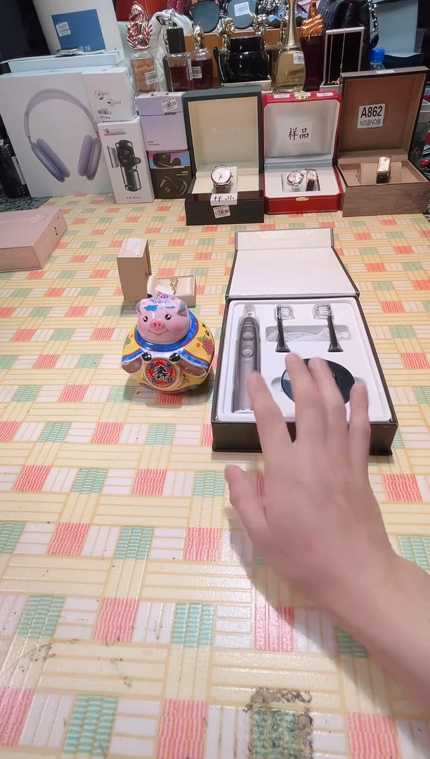 瓷片瓷器 库房到期 全部地板价@@1