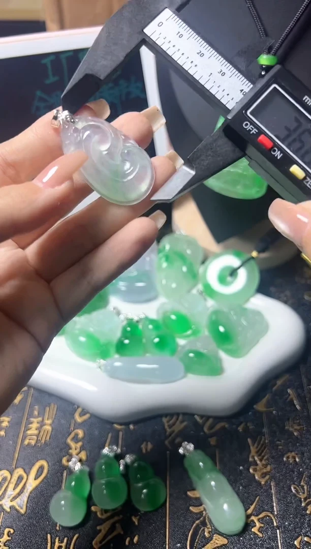 颈饰未镶嵌翡翠所见即所得，一图一物