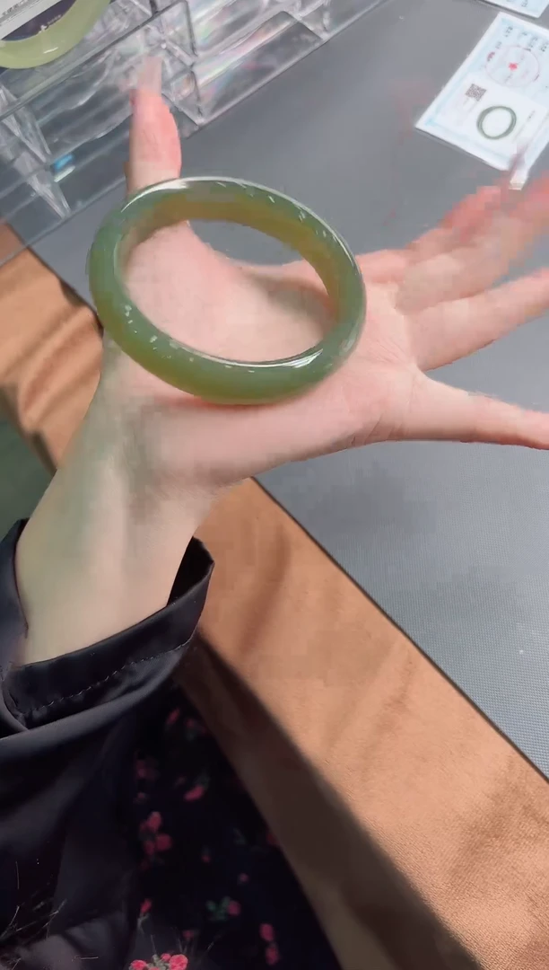 未镶嵌手镯和田玉82-11-62