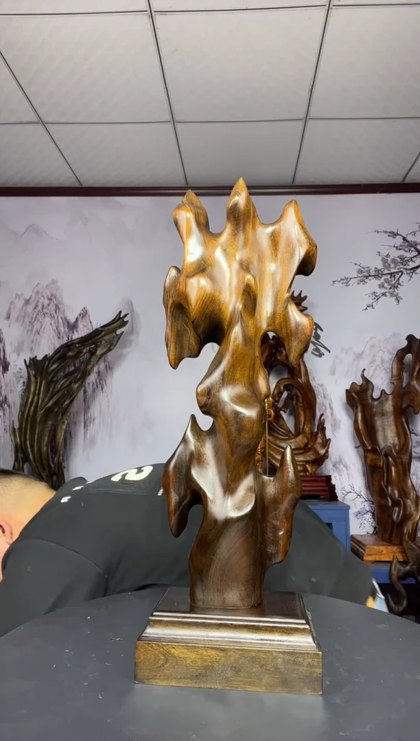 金丝楠木雕款水**华金丝楠木工艺品摆件