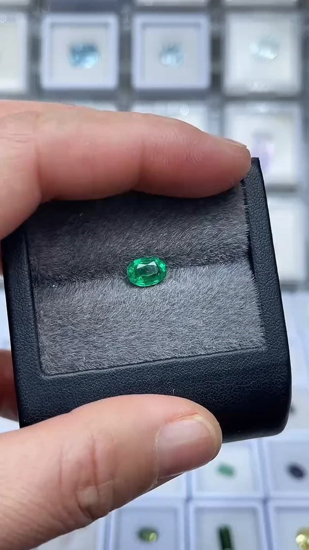 裸石祖母绿裸石1