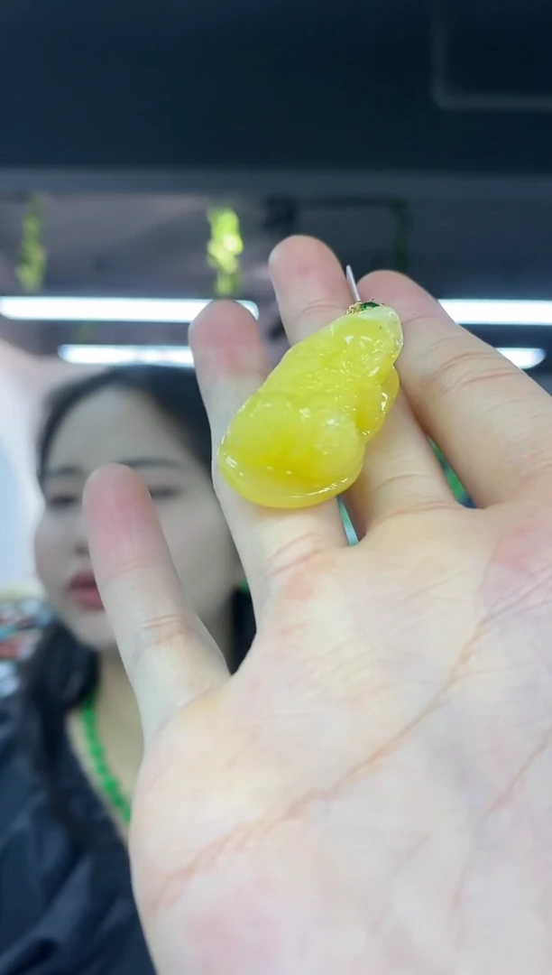 裸石蜜蜡未镶嵌多样性发其一颜色微差