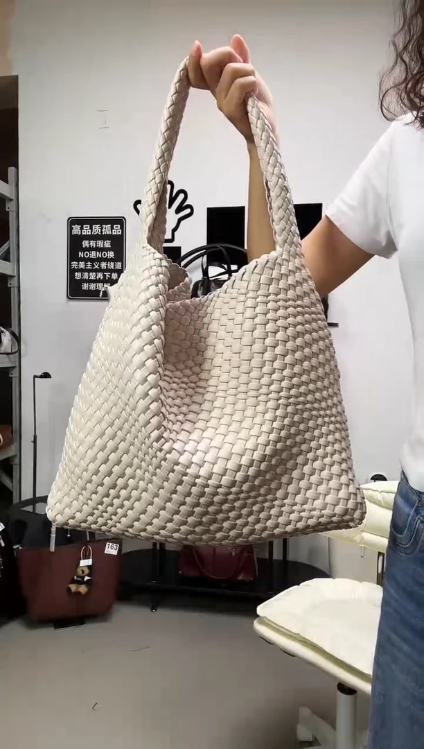 牛皮（革）福利款（默认瑕疵）不退不换：65