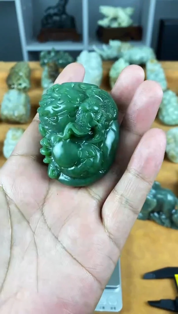 未镶嵌和田玉挂件1