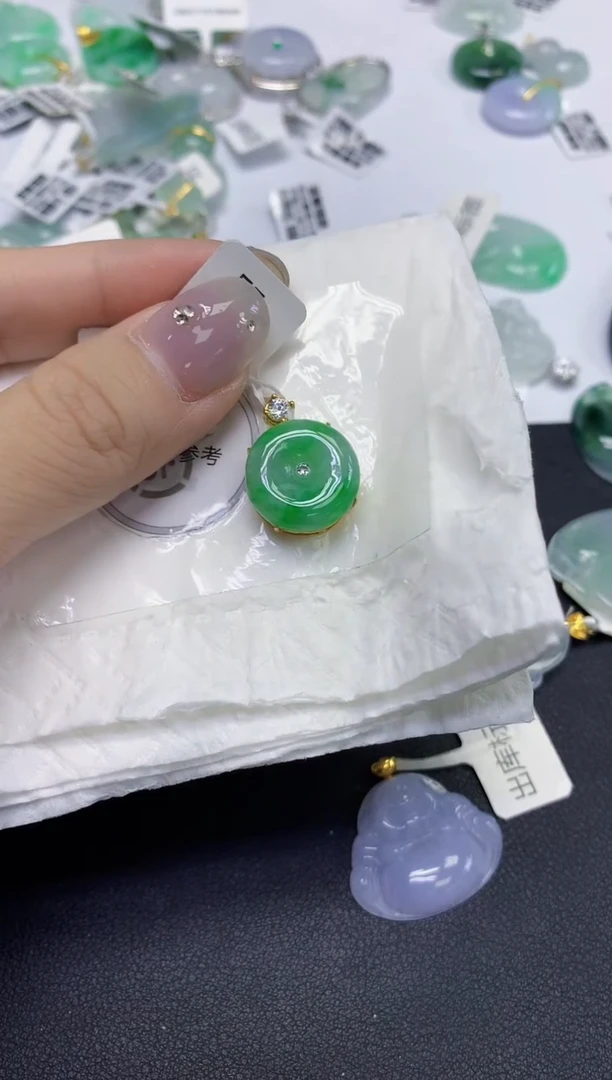 颈饰未镶嵌翡翠天然缅甸翡翠A货百元以上9元证书费自理